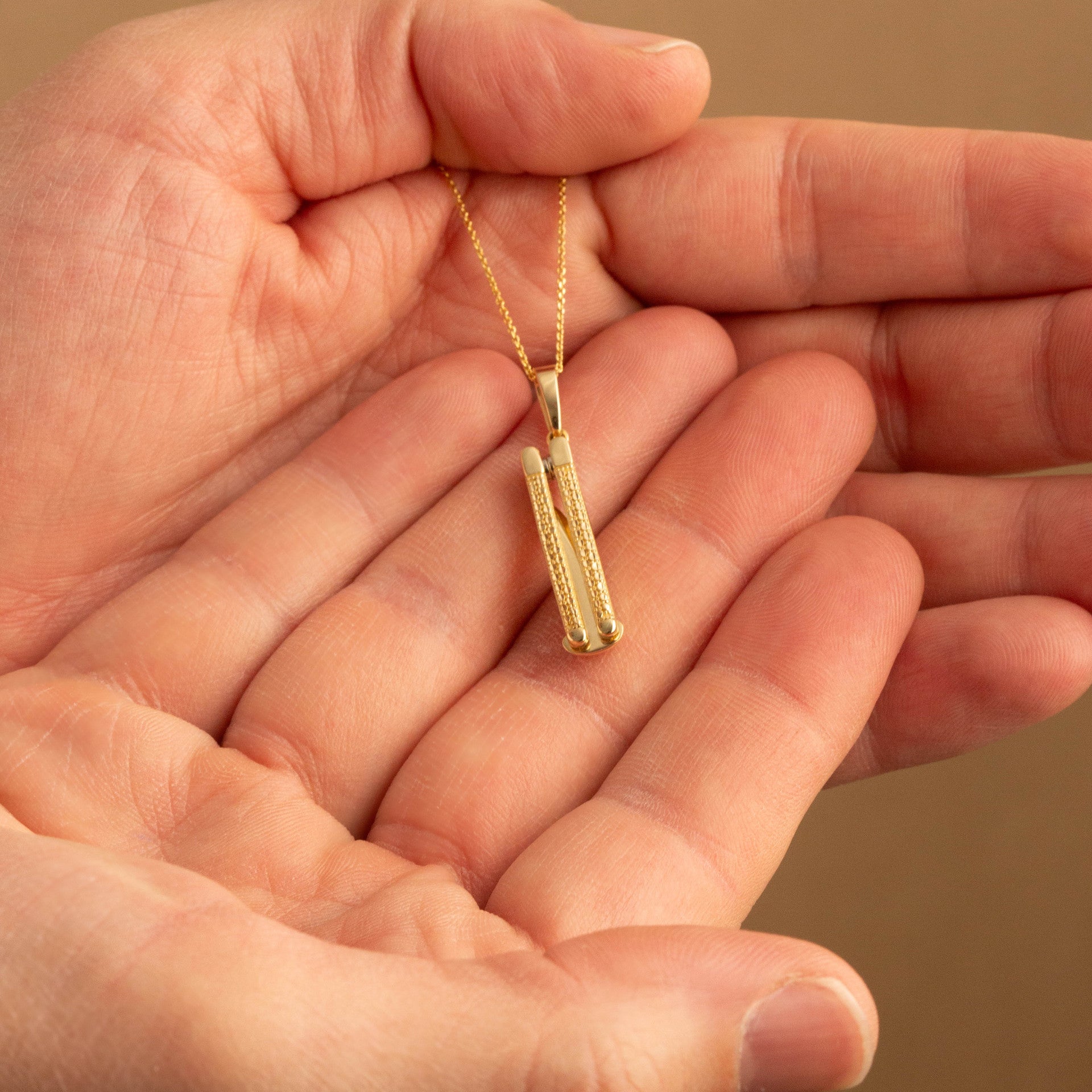Yellow Gold Diamond Cut Pocket Knife Switchblade Pendant Necklace