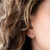 14K Yellow Gold Round Ball Stud Earrings 4.5mm