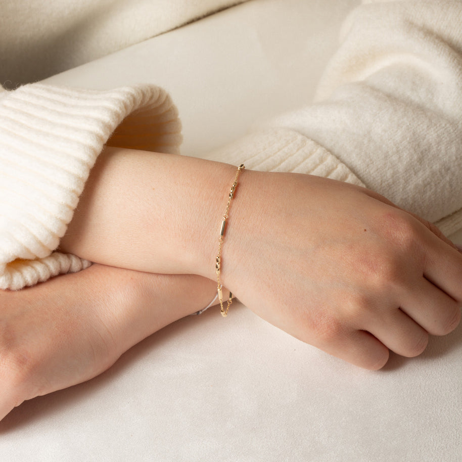 14K Yellow Gold Tube Link Bar Bracelet 7