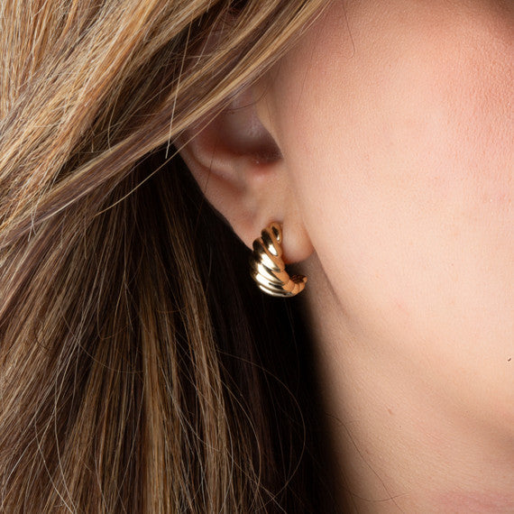 14K Yellow Gold Croissant Ribbed Stud Earrings