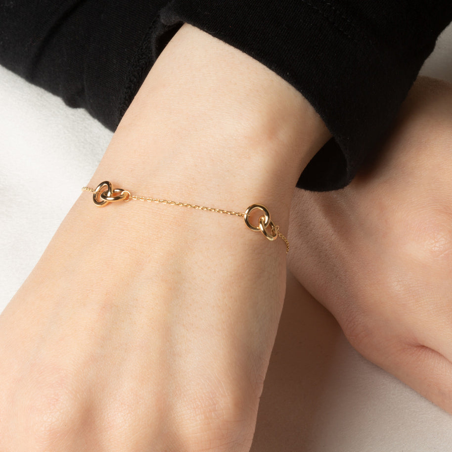 14K Yellow Gold Intertwined Circle Link Eternity Bracelet