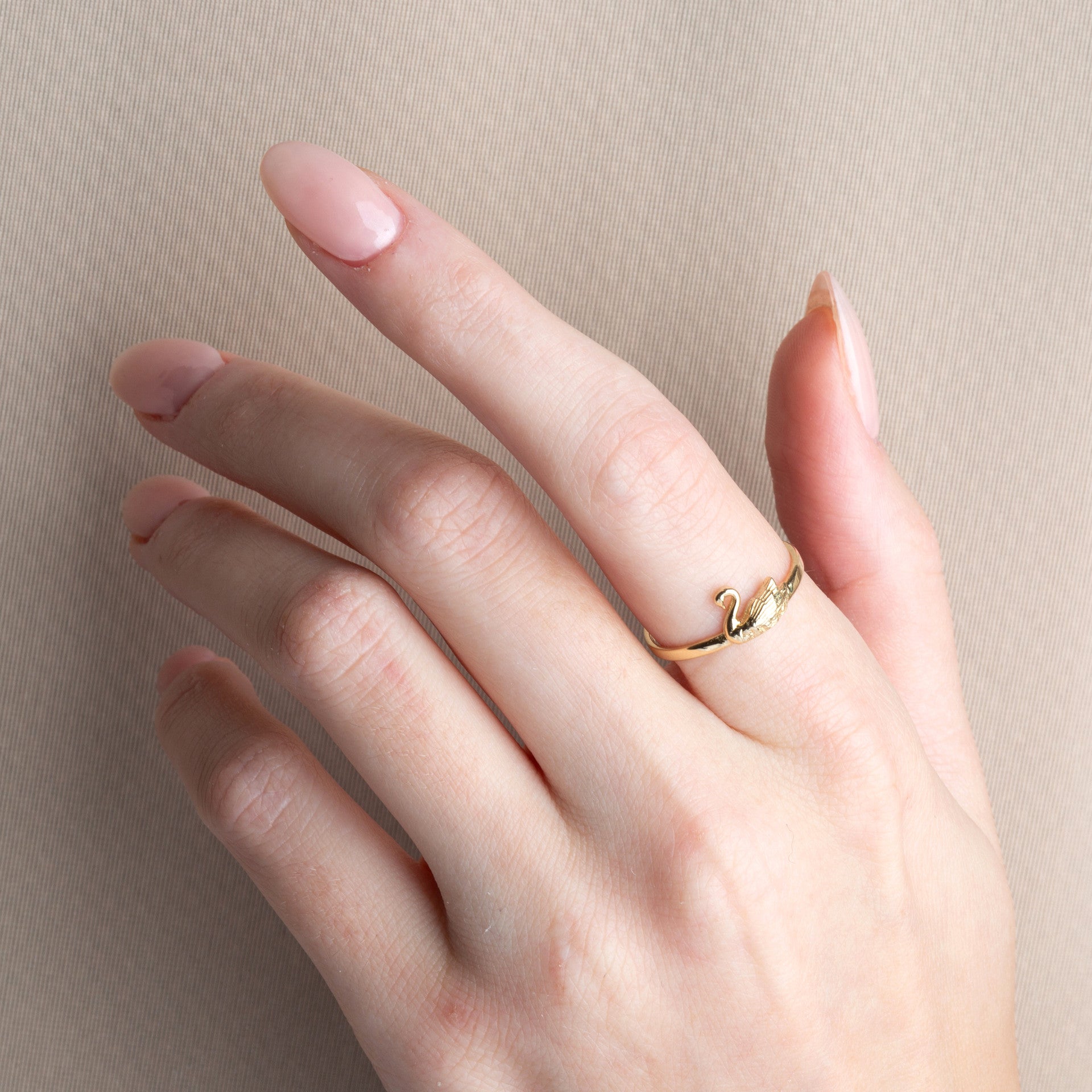 Gold Elegant Swan Ring (Available in Yellow/Rose/White Gold)