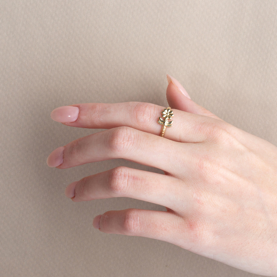 Gold Dragonfly Daisy Flower Nature Ring (Available in Yellow/Rose/White Gold)