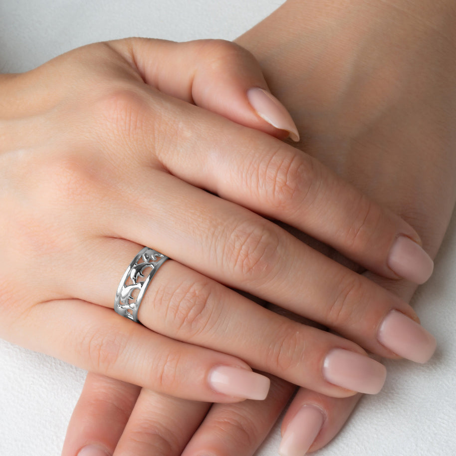 .925 Sterling Silver Marine Dolphins Band Ring