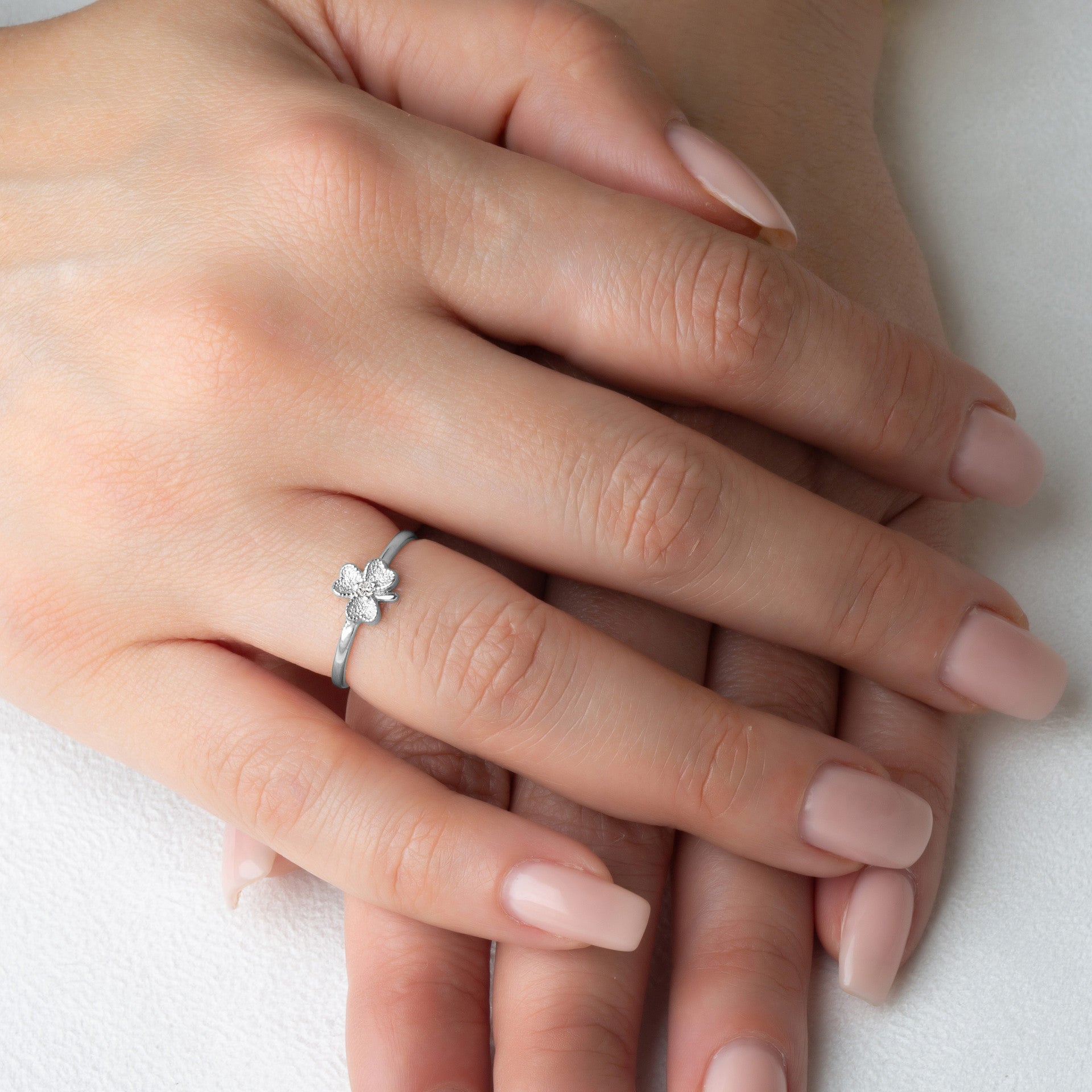 .925 Sterling Silver Cubic Zirconia Lucky 3 Leaf Clover Heart Ring