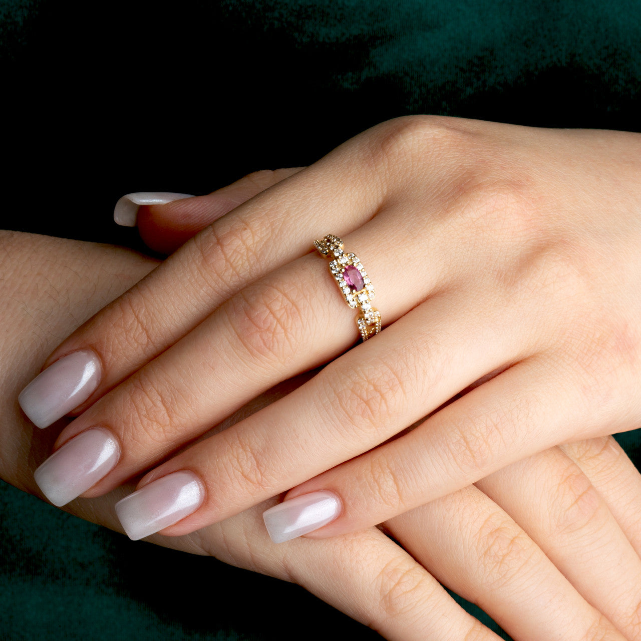 Gold Oval Gemstone Diamond Studded Cuban Chain Link Ring 5.3mm (Available in Yellow/Rose/White Gold)