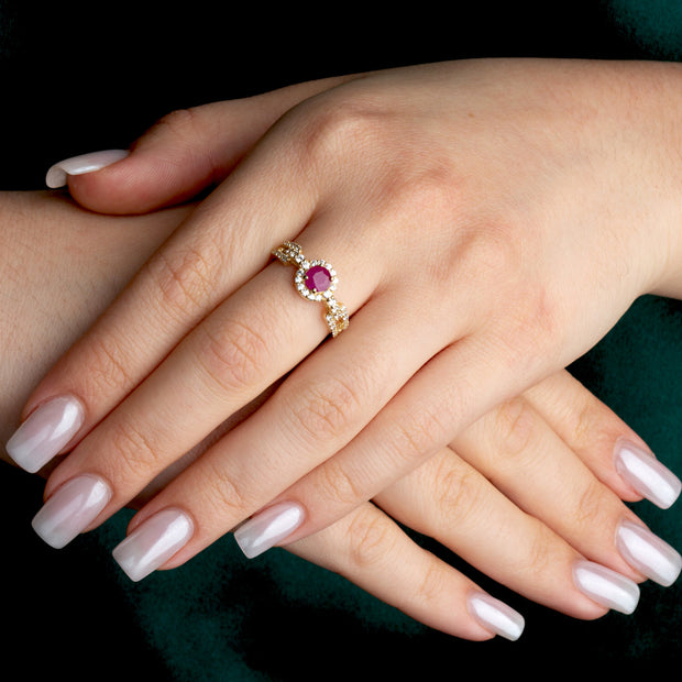 Gold Round Gemstone Diamond Halo Studded Chain Link Ring (Available in Yellow/Rose/White Gold)