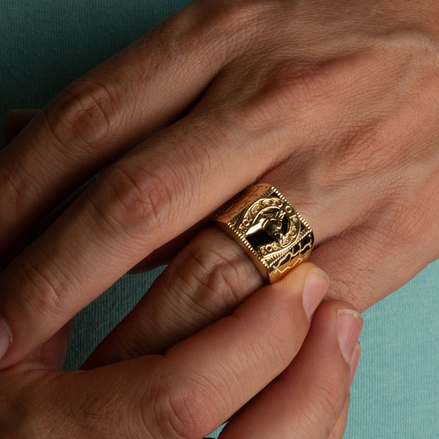 Gold Black Onyx Horseshoe Nugget Signet Ring (Available in Yellow/Rose/White Gold)