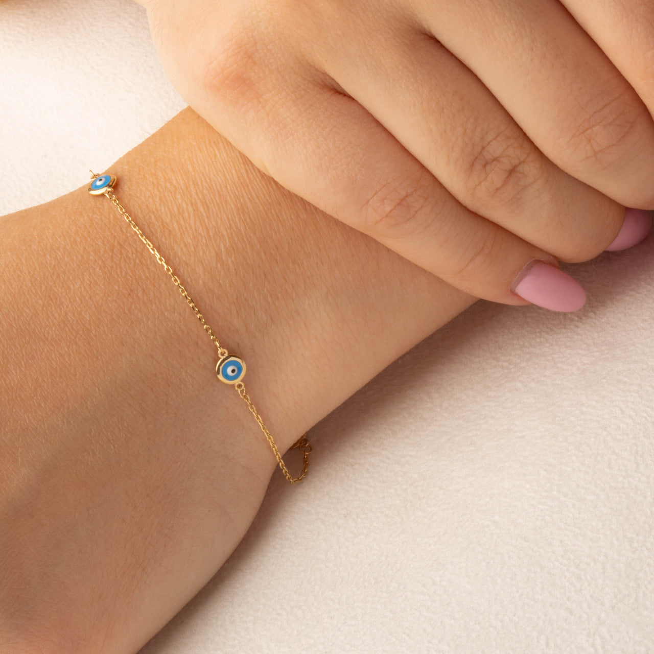 14K Yellow Gold Evil Eye Protection Link Bracelet