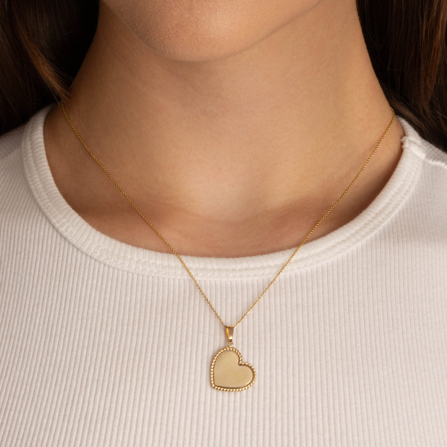 14K Yellow Gold Milgrain Heart Love Charm Pendant Necklace
