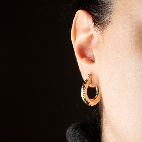 14K Yellow Gold Diamond Cut Textured Chunky Hoop Earrings
