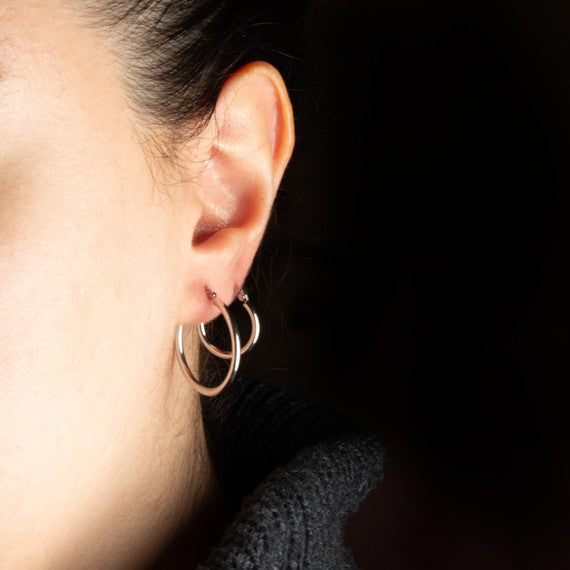 14K White Gold Thin Tube Hoop Earrings (Available in Small/Medium/Large/X-Large))