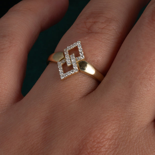 14K Yellow Gold Double Diamond Shape CZ Link Ring