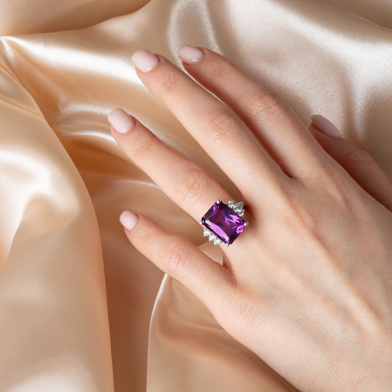 .925 Sterling Silver Emerald Cut Gemstone Rope Band Ring