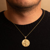 Gold Diamond Cut Patron Saint Christopher Medallion Pendant Necklace Pendant Necklace (Available in Yellow/Rose/White Gold)