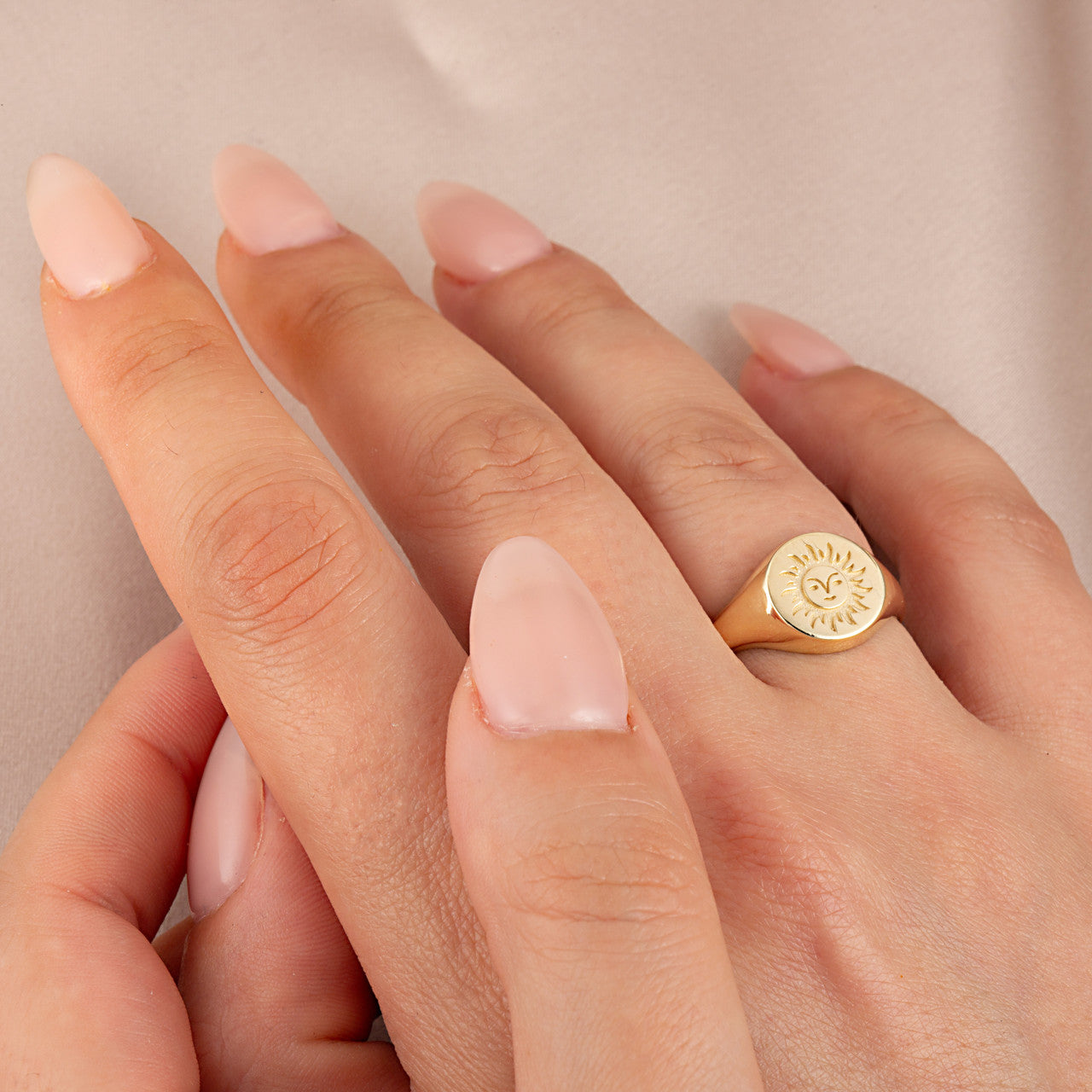 Gold Sun Face Signet Ring (Available in Yellow/Rose/White Gold)