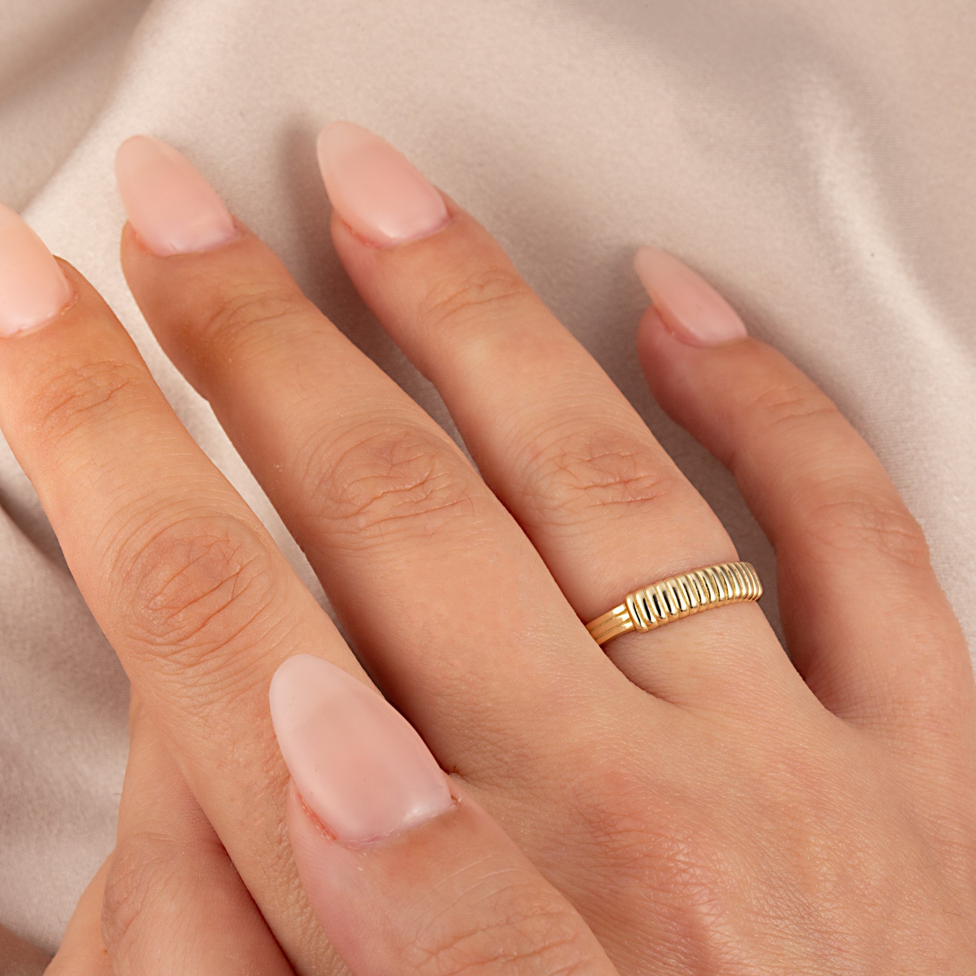 Gold Ribbed Band Statement Ring (Available in Yellow/Rose/White Gold)