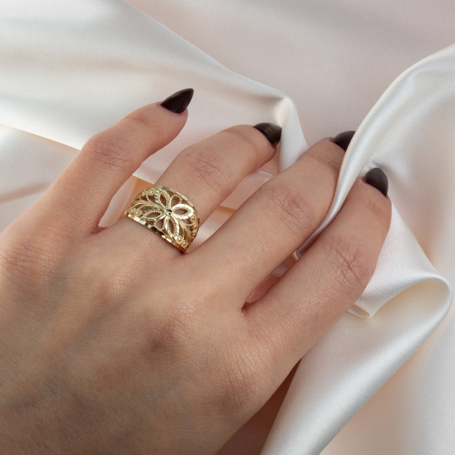 Gold Diamond Cut Filigree Butterfly Band Ring (Available in Yellow/Rose/White Gold)