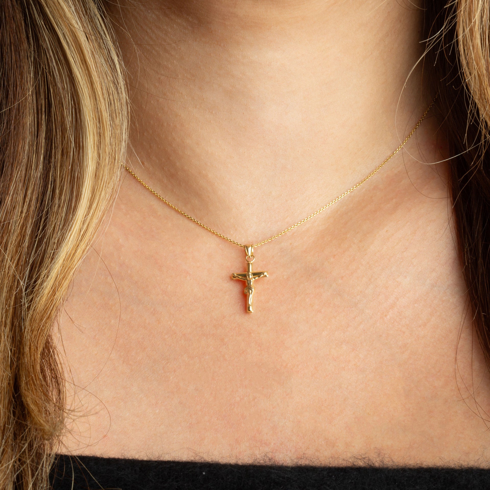 14K Gold Sacred Jesus Christ Cross Crucifix Pendant Necklace