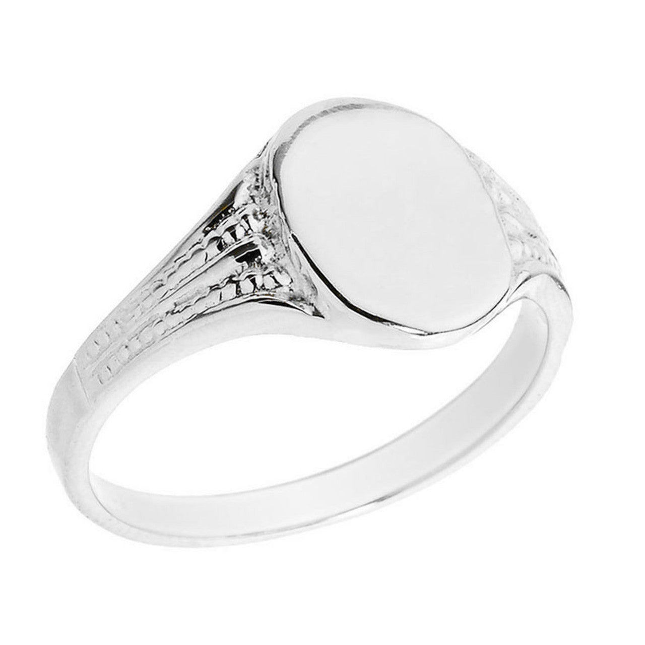 Engravable Oval Signet Ring in Silver