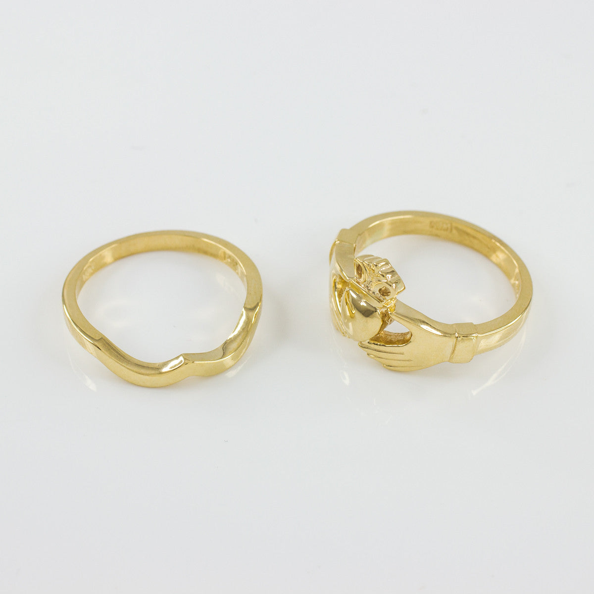 Gold Claddagh Heart Crown Wedding Band Ring Set (Available in Yellow/Rose/White Gold)