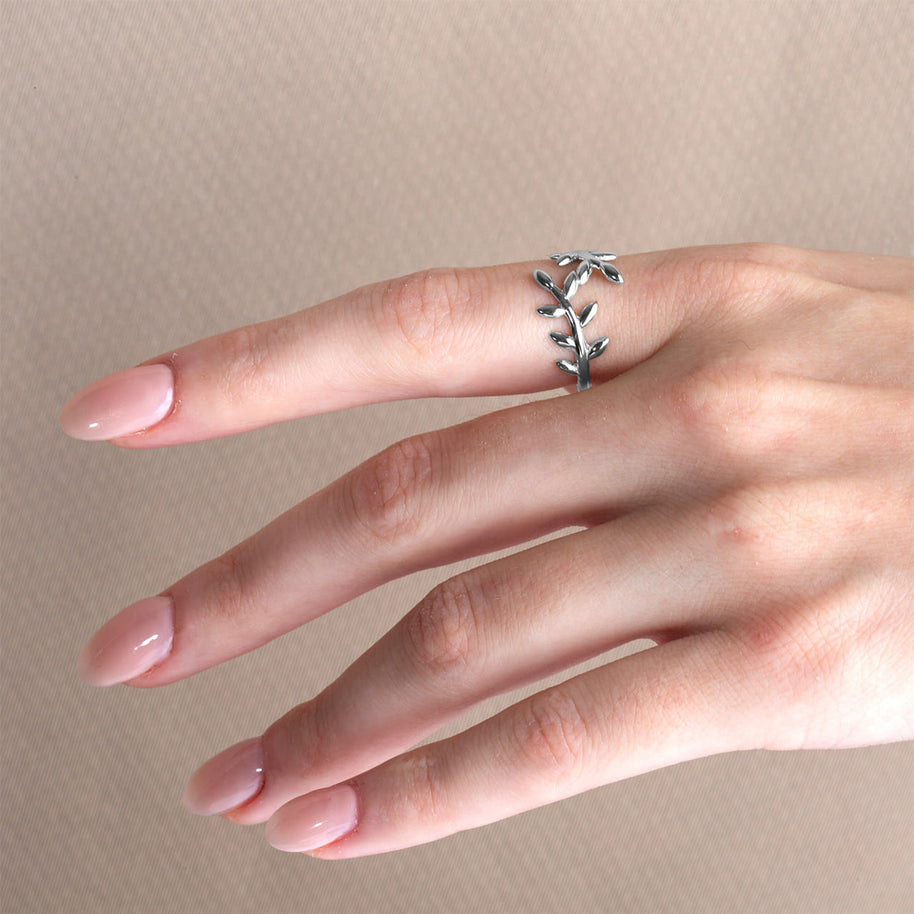 .925 Sterling Silver Olive Branch Vines Band Ring