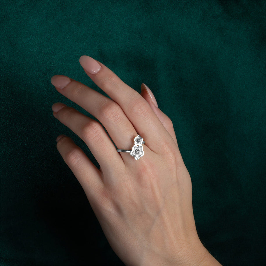 .925 Sterling Silver Diamond Cut Hawaiian Plumeria Flower Ring
