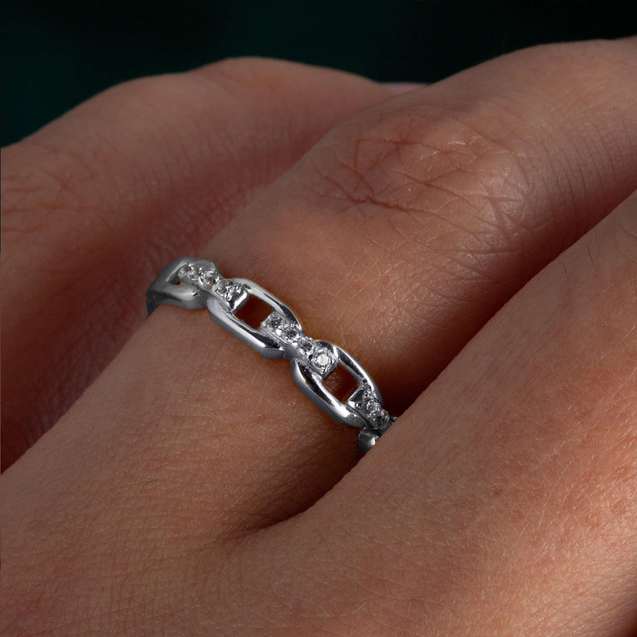 .925 Sterling Silver Cubic Zirconia Chain Link Band Ring