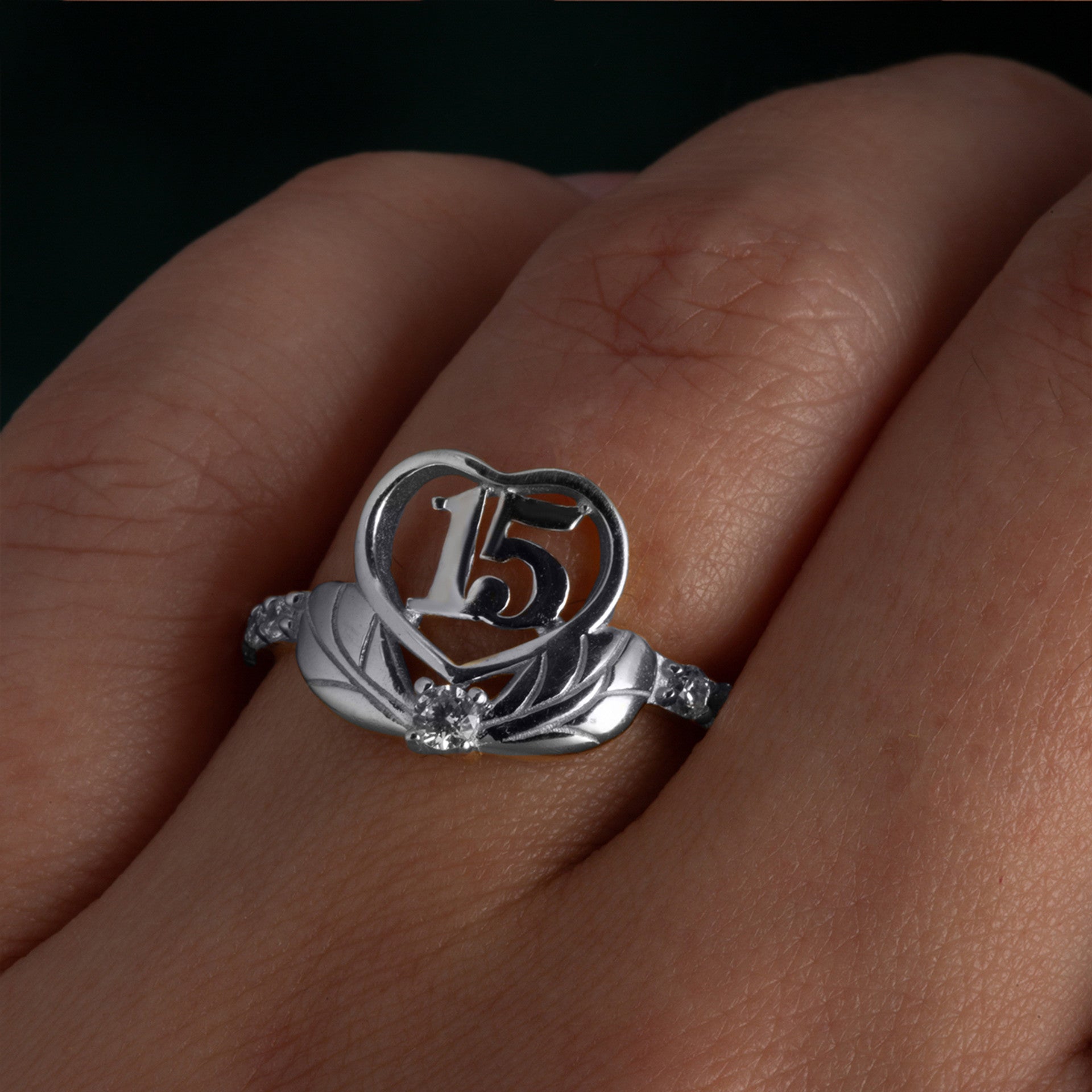 .925 Sterling Silver Cubic Zirconia 15 Años Heart Quinceañera Ring