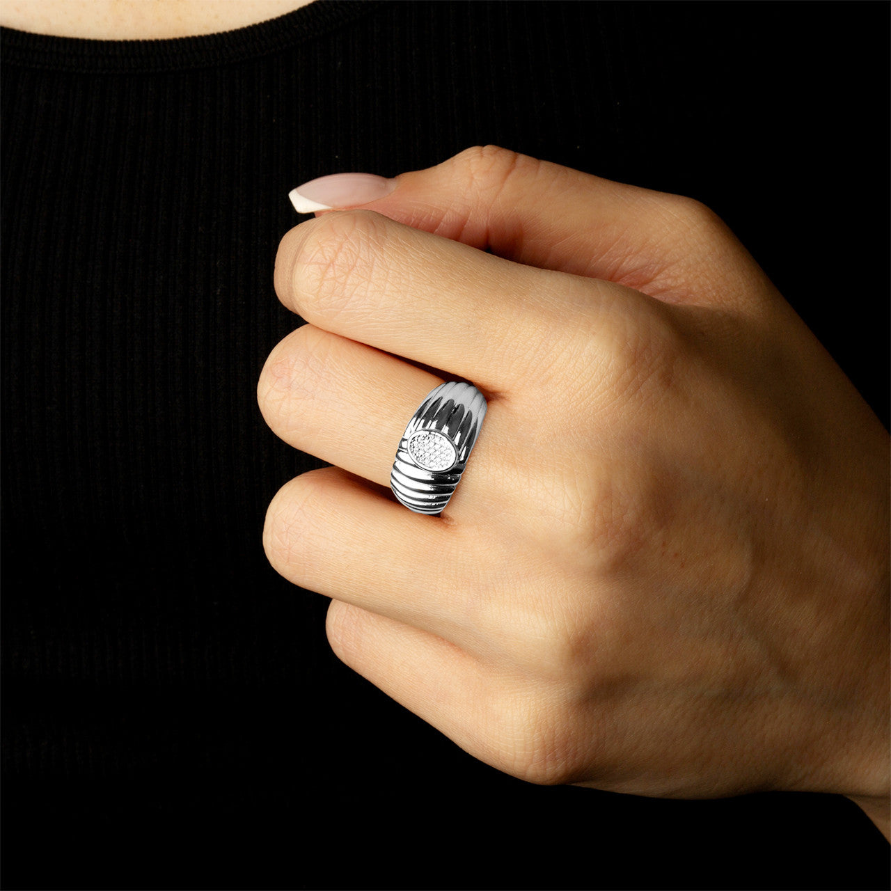 .925 Sterling Silver Ribbed Oval Solitaire Cubic Zirconia Ring