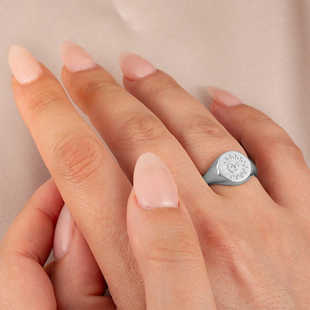 .925 Sterling Silver Sun Face Signet Ring