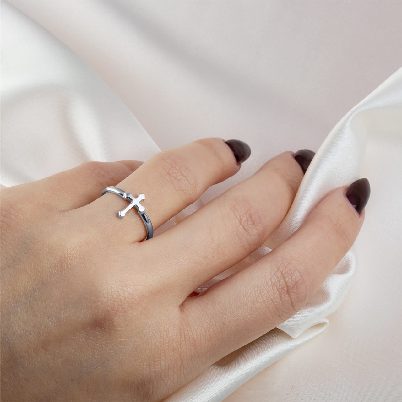 .925 Sterling Silver Religious Cross Faith Ring