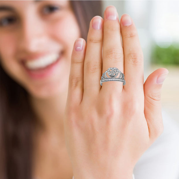 .925 Sterling Silver Cubic Zirconia Heart Crown 15 Años Quinceañera Milgrain Ring