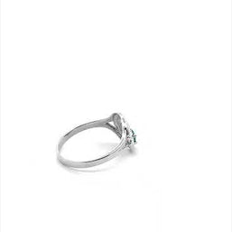 .925 Sterling Silver Woman's Alluring Emerald Claddagh Ring