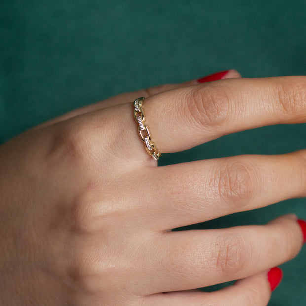 14K Yellow Gold Cubic Zirconia Chain Link Band Ring