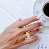 Gold Square Engravable Signet Ring (Available in Yellow/Rose/White Gold)