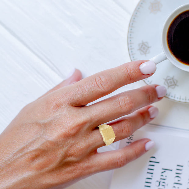 Gold Square Engravable Signet Ring (Available in Yellow/Rose/White Gold)