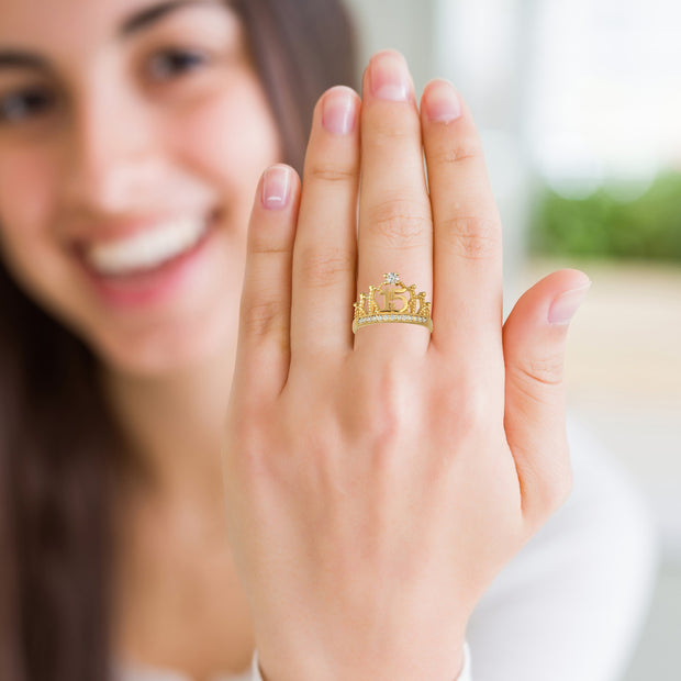 Two-Tone Gold Cubic Zirconia 15 Años Filigree Crown Quinceañera Milgrain Ring (Available in Yellow/Rose/White Gold)