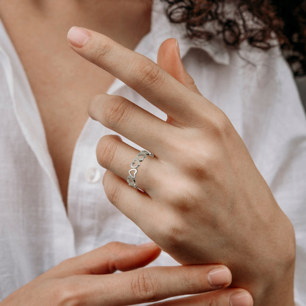 .925 Sterling Silver Heart Band Ring