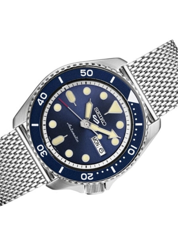 Seiko 5 SRPD71 - Automatic Watch with Blue Dial and Mesh Bracelet - Image 2